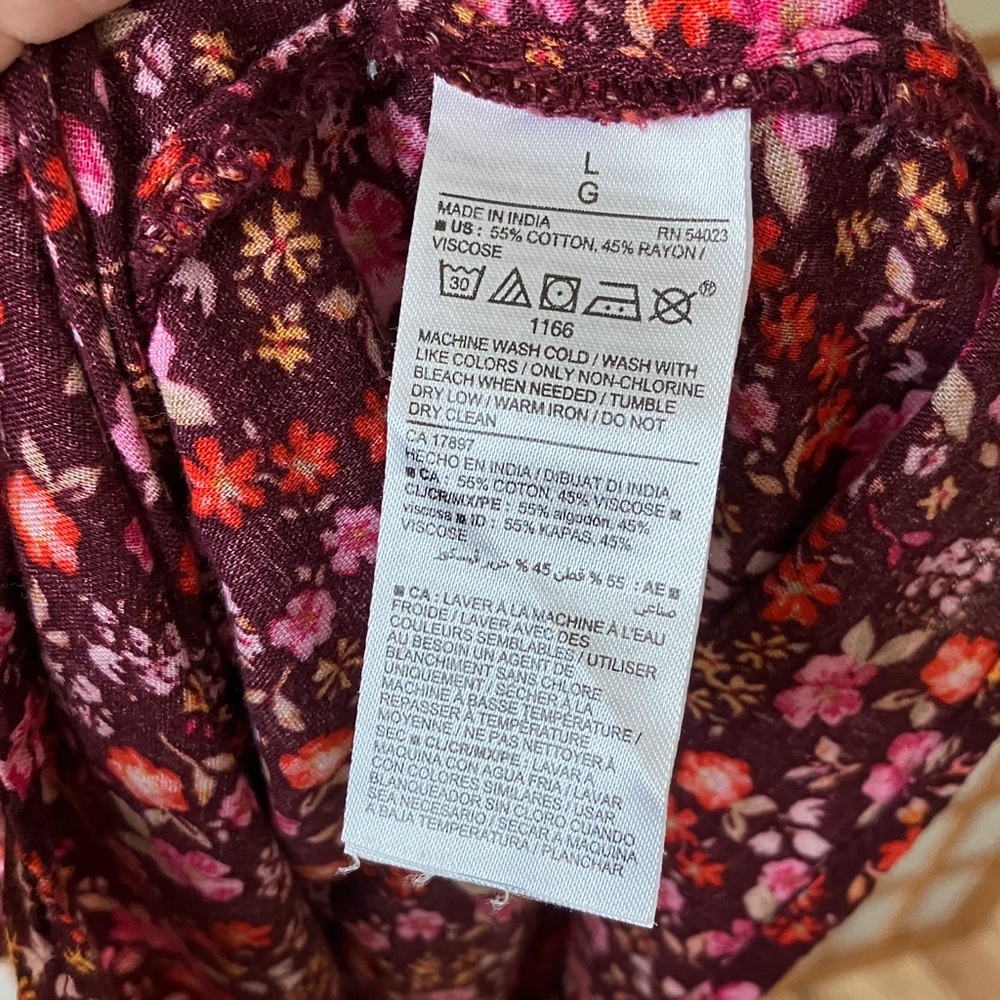 Old Navy Large Maroon With Yellow, Red & Pink Flowers Short-Sleeved Ankle Length - Picture 4 of 6